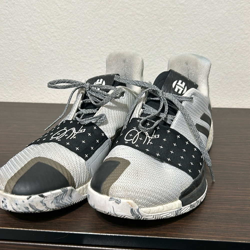 James harden vol 3 basketball shoes